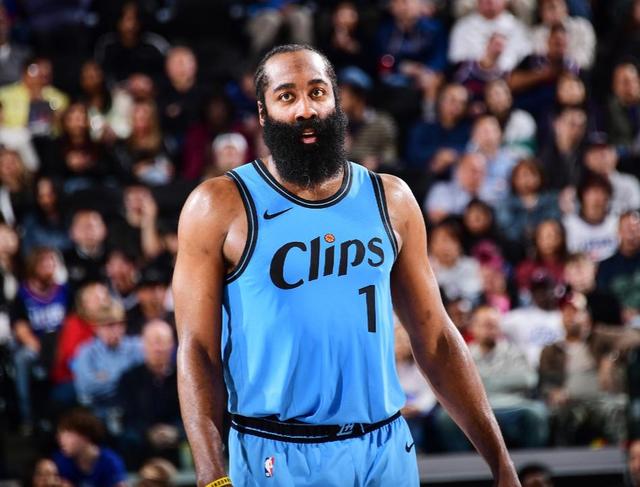 哈登惊艳全场，命运悬念助攻爆棚，魔术逆转取胜！